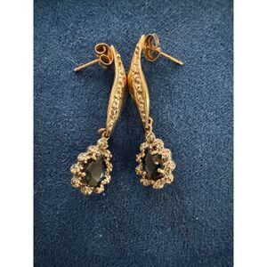 10K yellow gold tear drop blue sapphire and diamonds earrings.